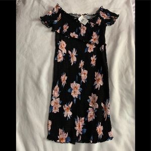 Lettuce edge bodycon black floral dress